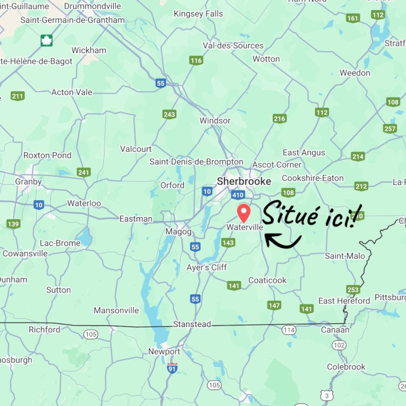 Carte de l'Estrie montrant "Situé ici" avec flèche pointant sur sur la ville de Waterville. Près de Sherbrooke et Magog.